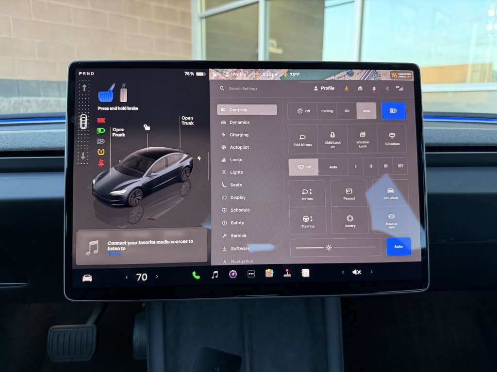 Used 2025 Tesla Model 3 image 18