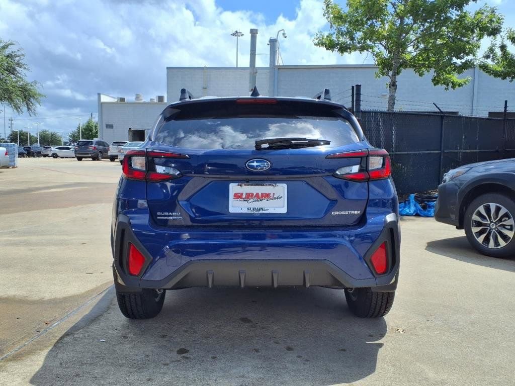 New 2025 Subaru Crosstrek 2.0i Premium image 4