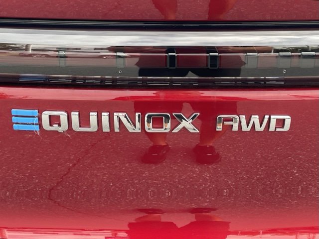 New 2025 Chevrolet Equinox EV LT image 12