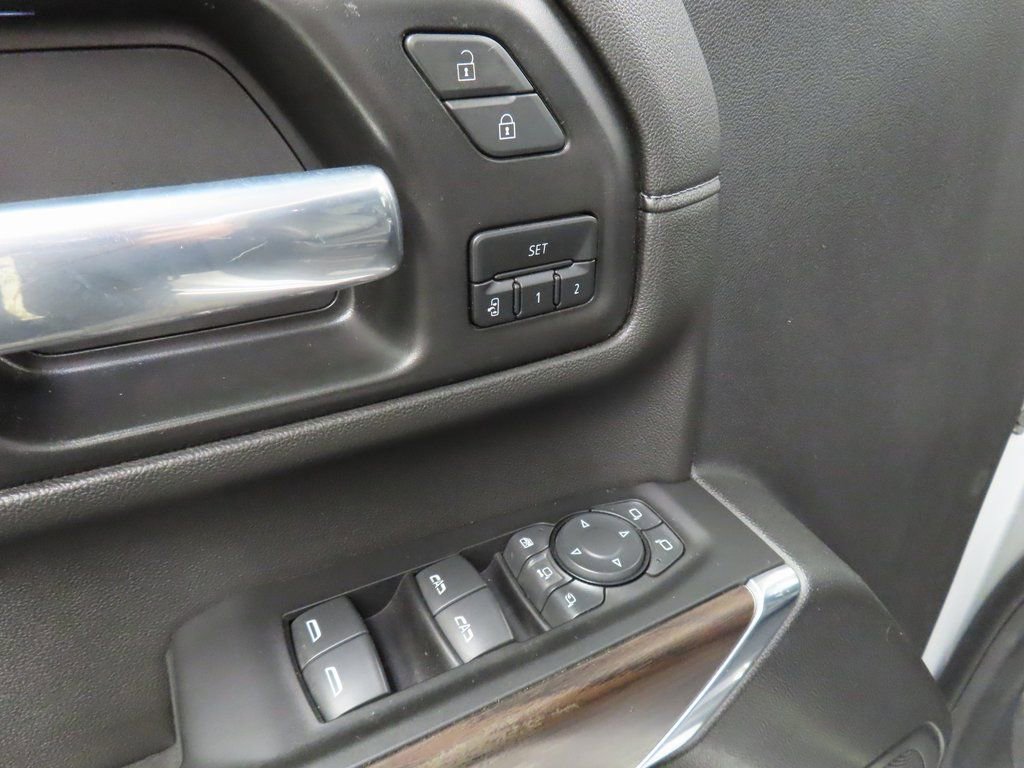 Used 2022 GMC Sierra 2500 SLT w/ SLT Convenience Package image 51