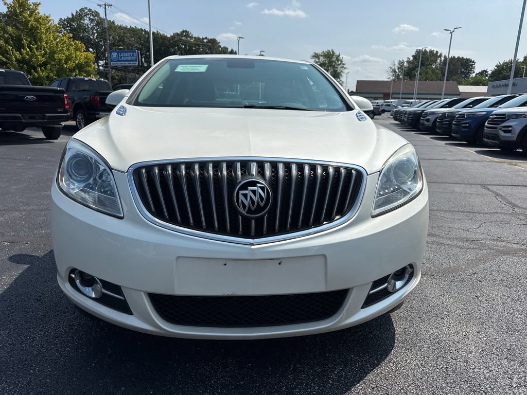 Used 2013 Buick Verano Premium FWD image 3