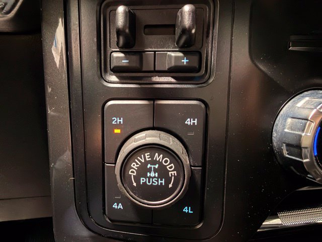 Used 2023 Ford F150 Lariat w/ Equipment Group 502A High AWD/4WD image 39