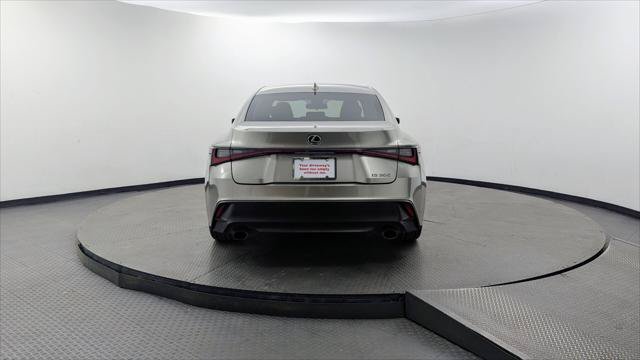 Used 2022 Lexus IS 300 RWD image 7