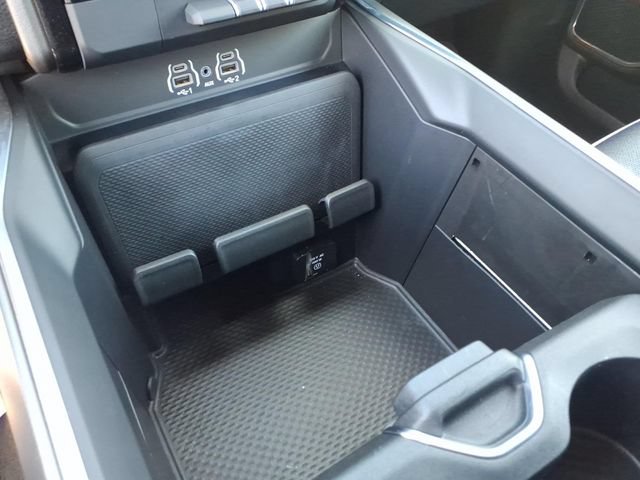 Used 2026 RAM 1500 Laramie AWD/4WD image 27