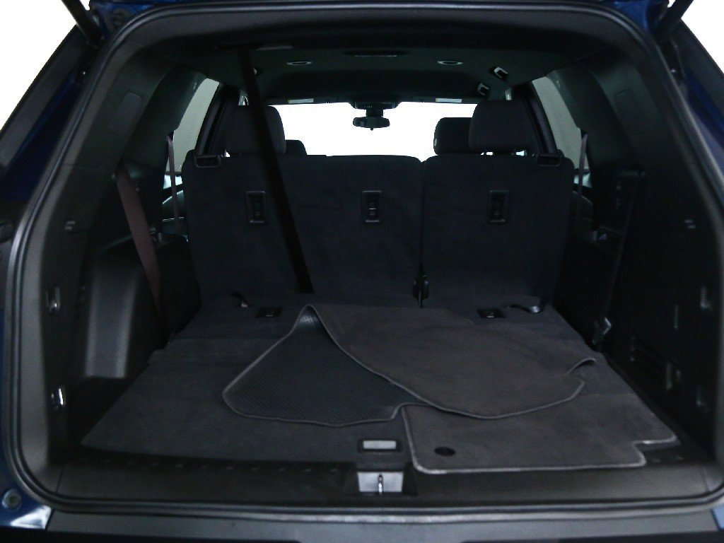 Used 2023 Chevrolet Traverse LT image 29