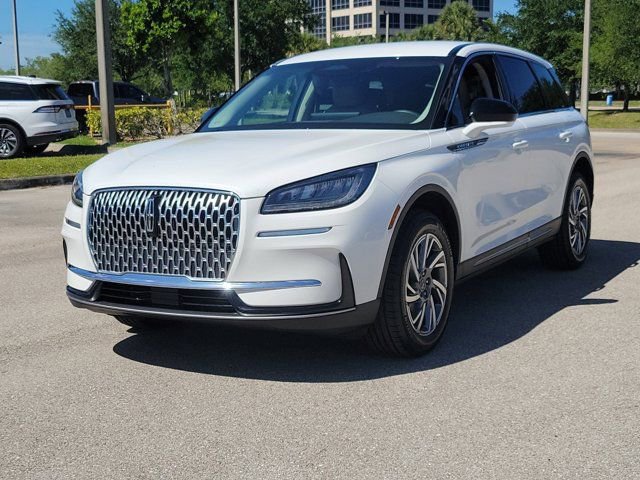 Certified 2023 Lincoln Corsair FWD image 3