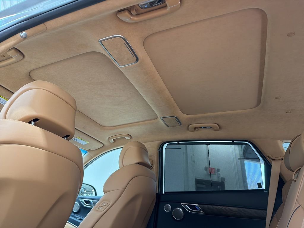 Used 2024 Genesis GV80 3.5T image 28