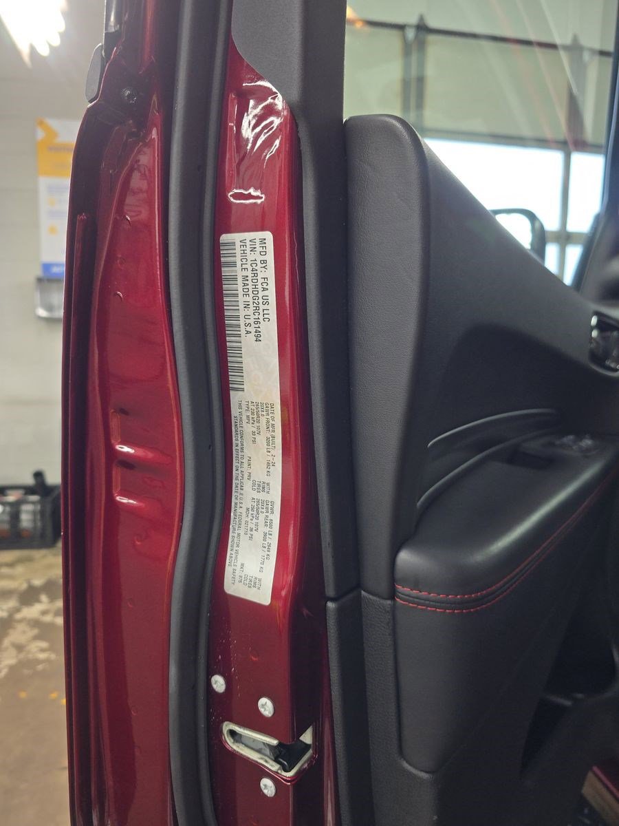 Used 2024 Dodge Durango GT image 16