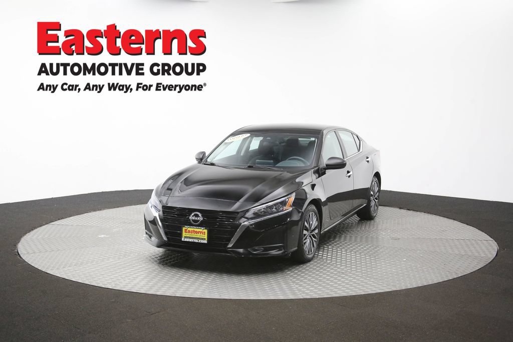 Used 2025 Nissan Altima 2.5 SV FWD image 52