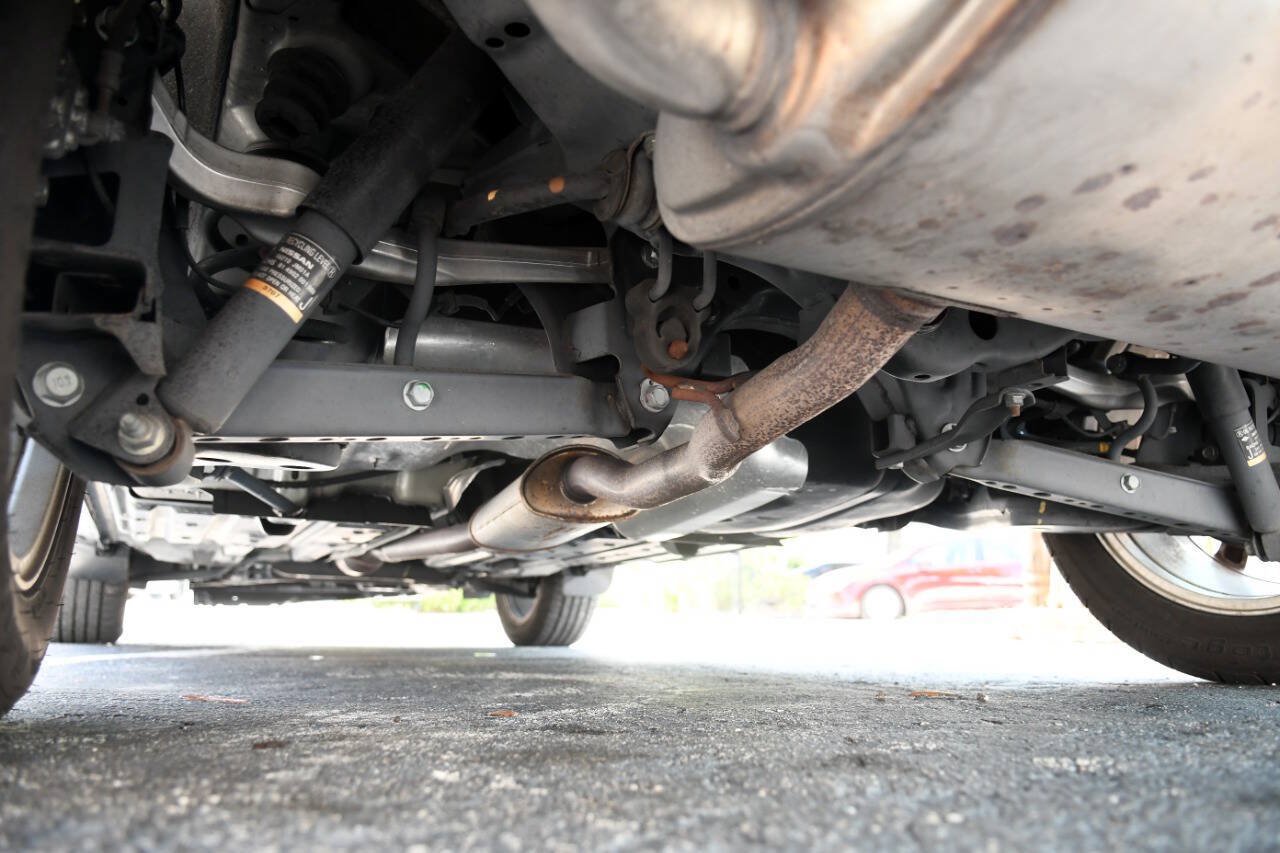 Used 2013 Nissan Rogue SL FWD image 13