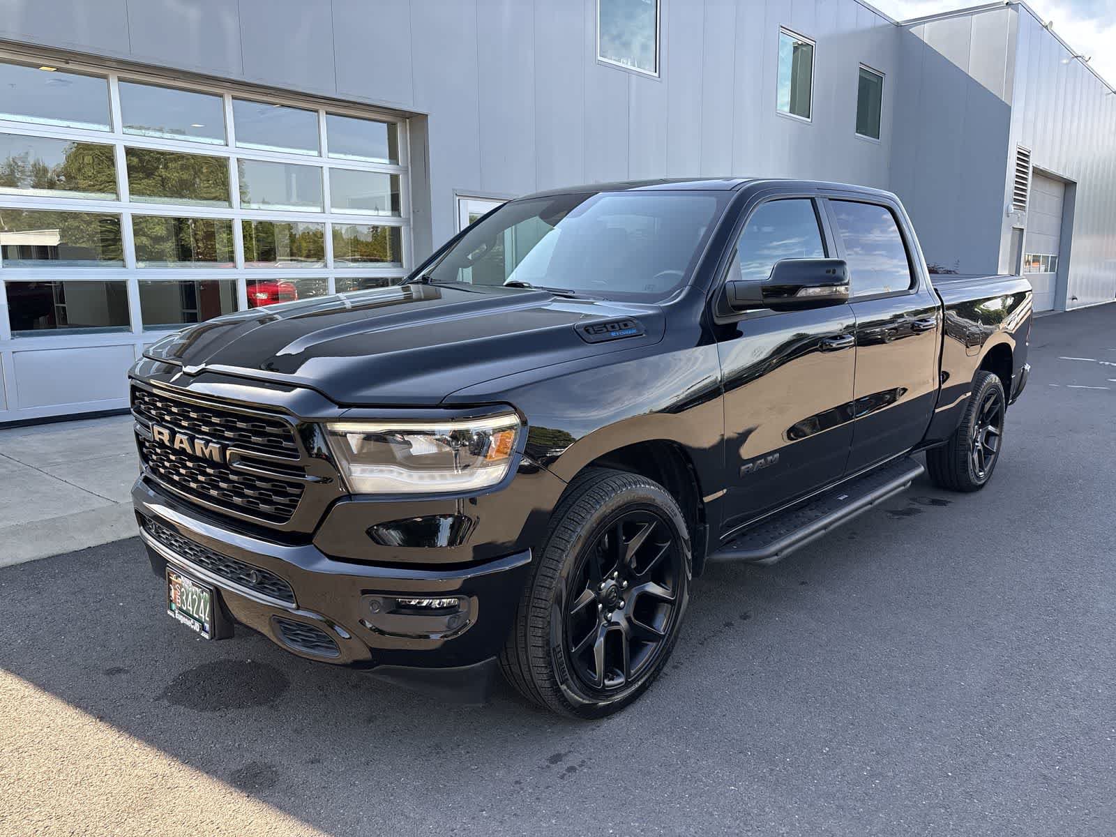 Used 2023 RAM 1500 Big Horn AWD/4WD image 1