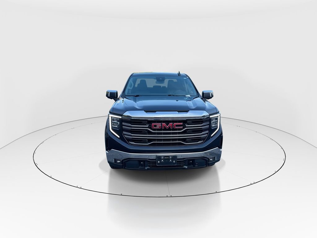 Used 2023 GMC Sierra 1500 SLT w/ X31 Off-Road Package AWD/4WD image 3