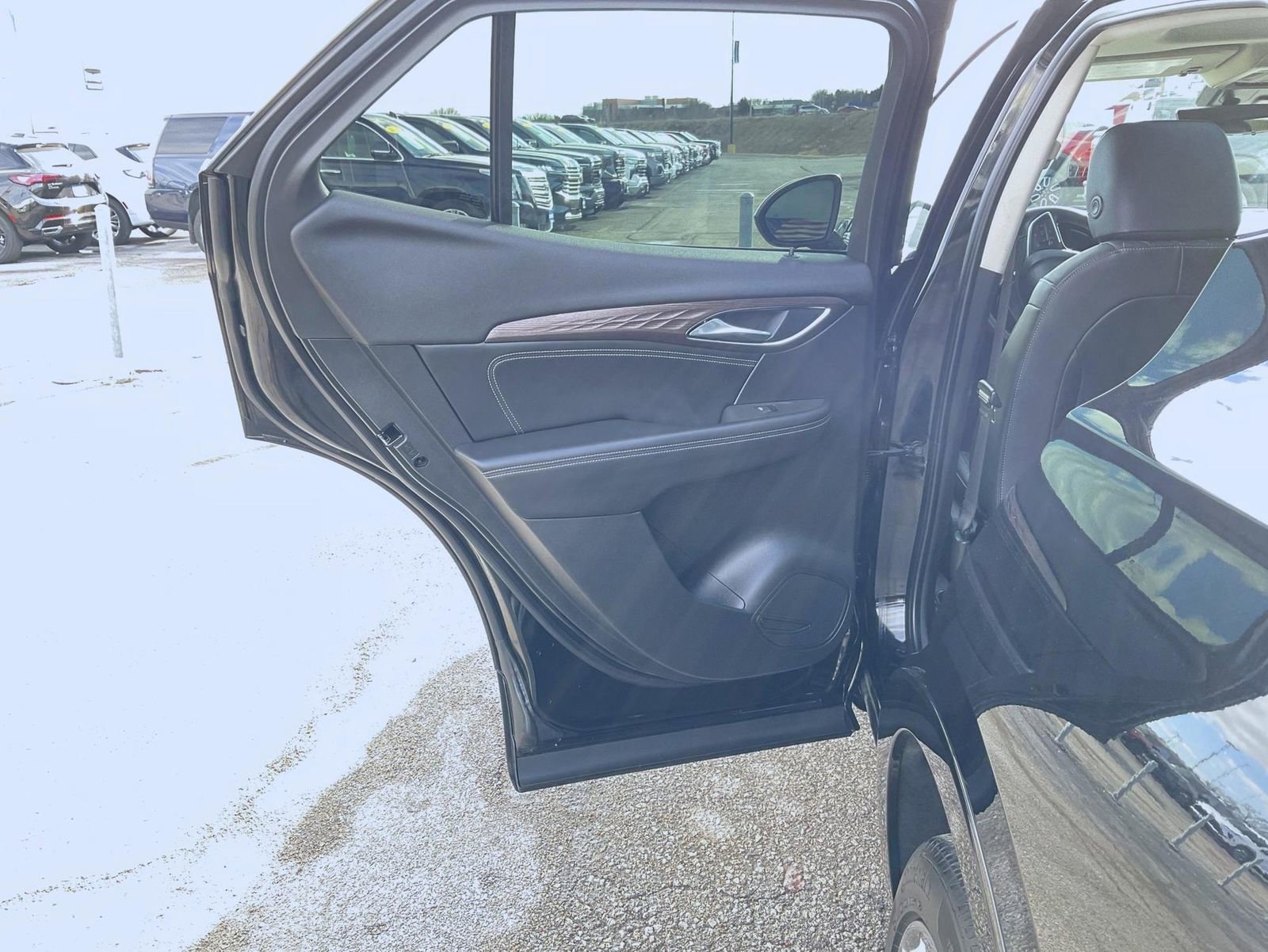 Certified 2023 Buick Envision Avenir image 20