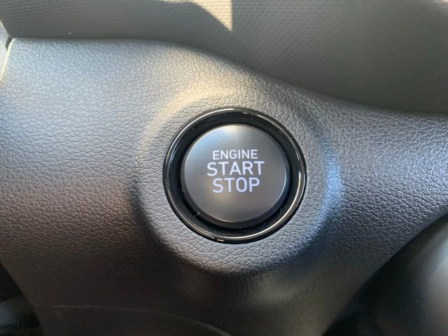 New 2025 Hyundai Venue Limited image 17