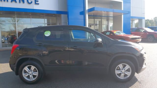 Used 2019 Chevrolet Trax LS w/ Tint and Cruise Package image 3