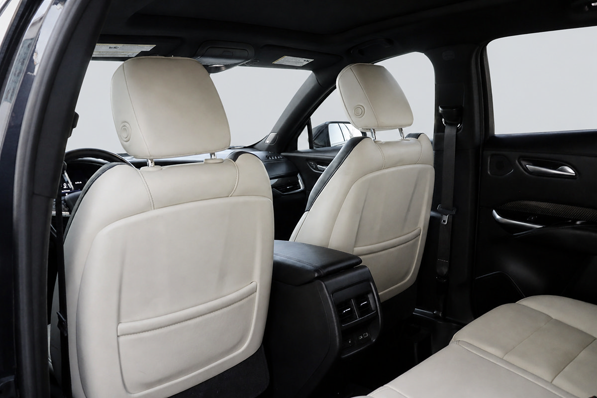 Used 2022 Cadillac XT4 Sport FWD image 18