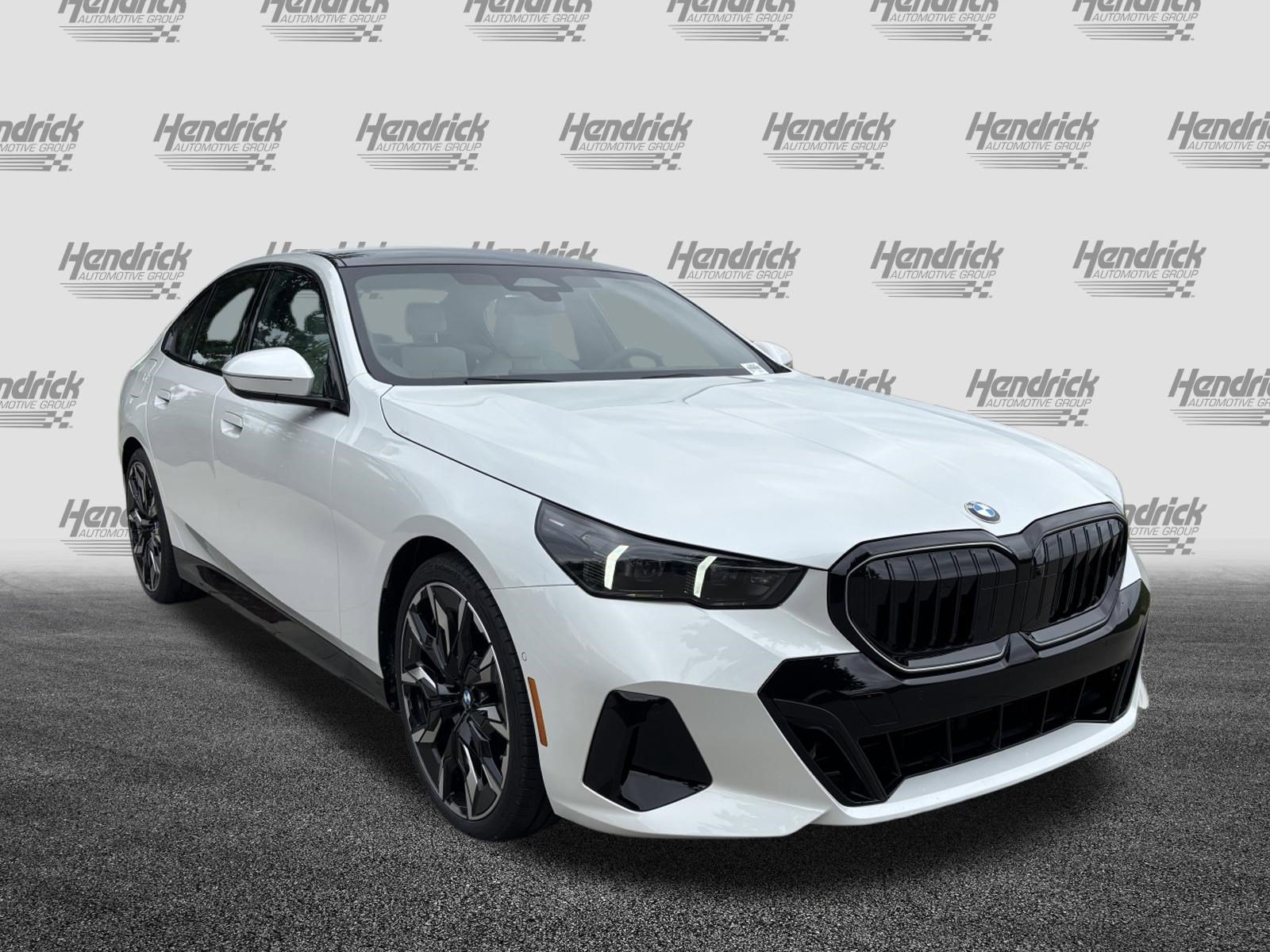 Certified 2026 BMW 530i w/ M Sport Package RWD image 2