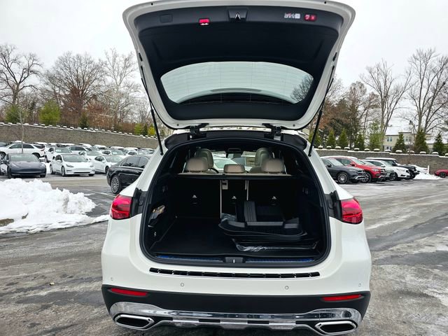 New 2026 Mercedes-Benz GLC 300 4MATIC image 9