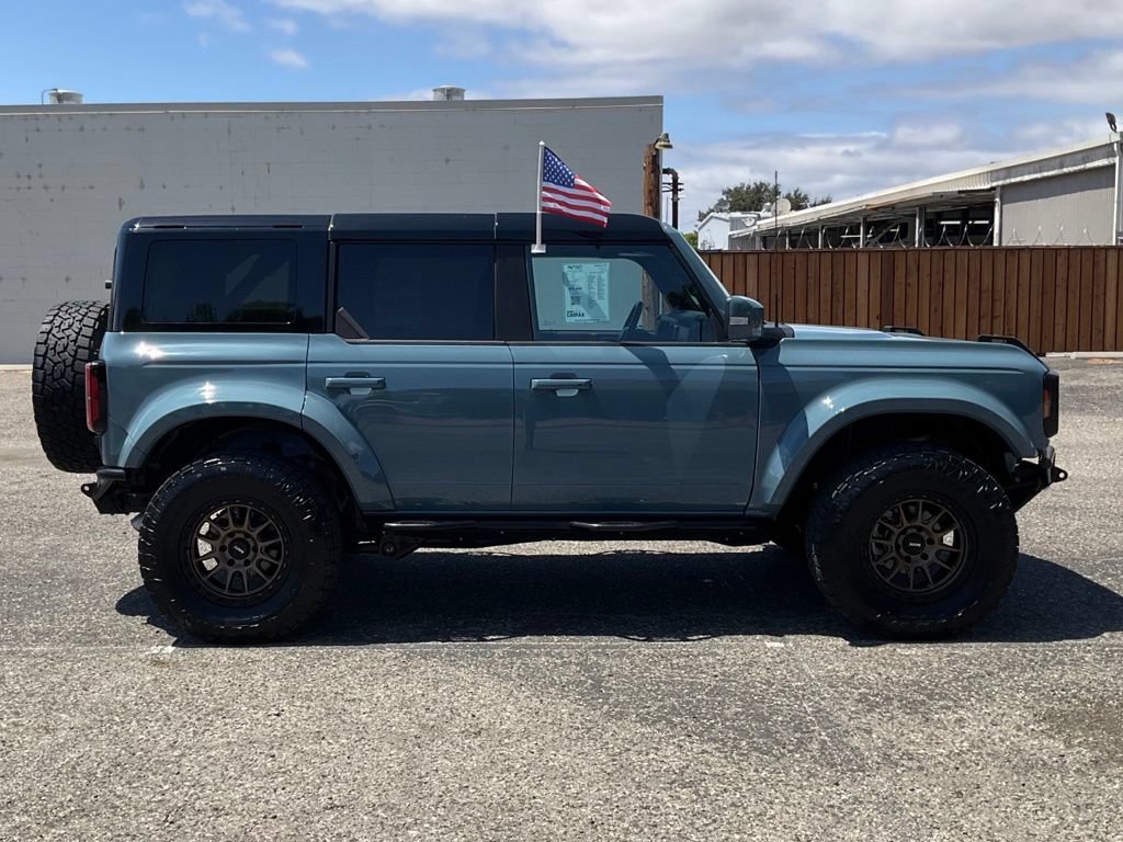 Used 2023 Ford Bronco Outer Banks AWD/4WD image 7
