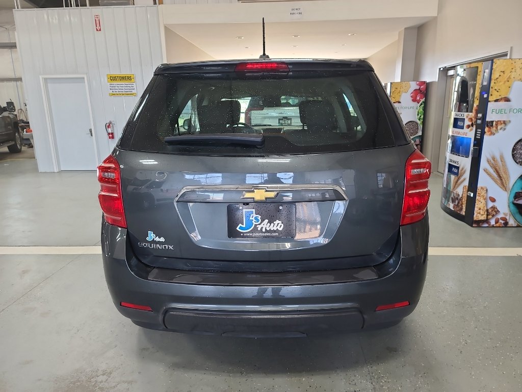 Used 2017 Chevrolet Equinox LS image 6
