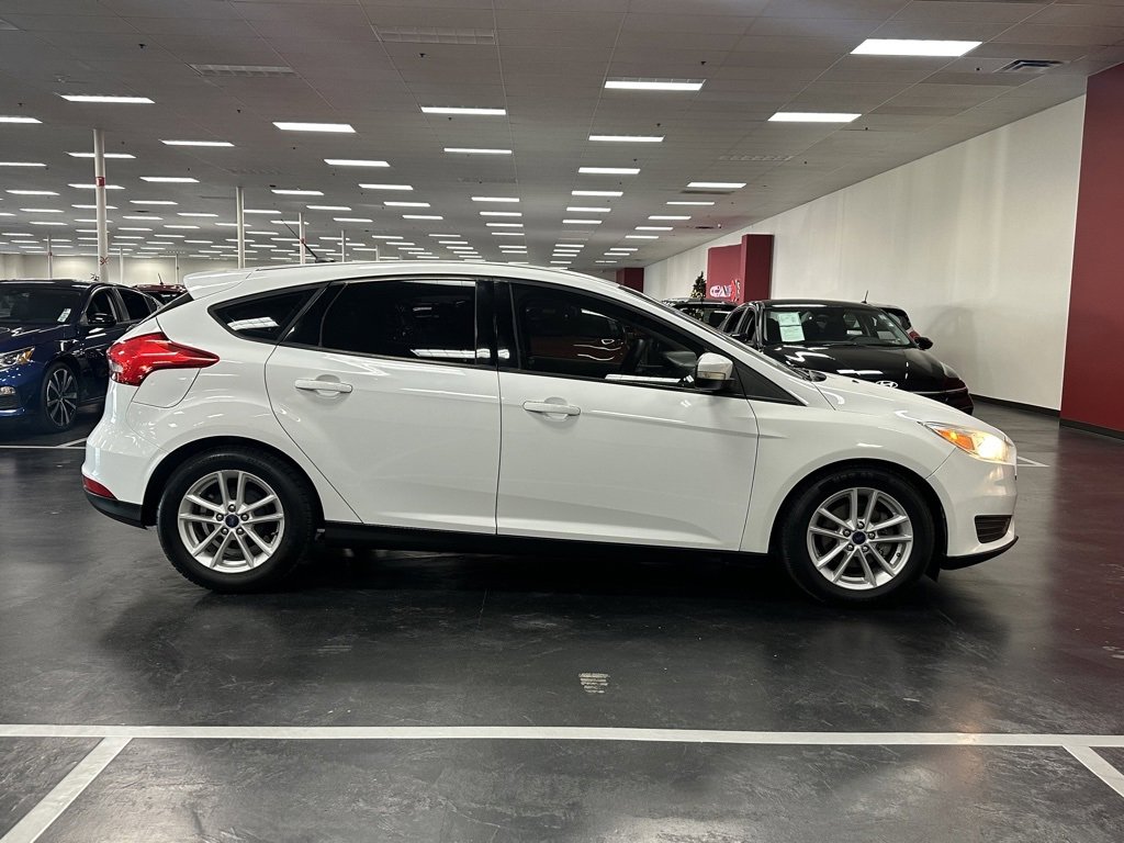 Used 2017 Ford Focus SE image 8