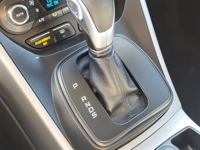 Used 2016 Ford Escape SE w/ Equipment Group 201A FWD image 22