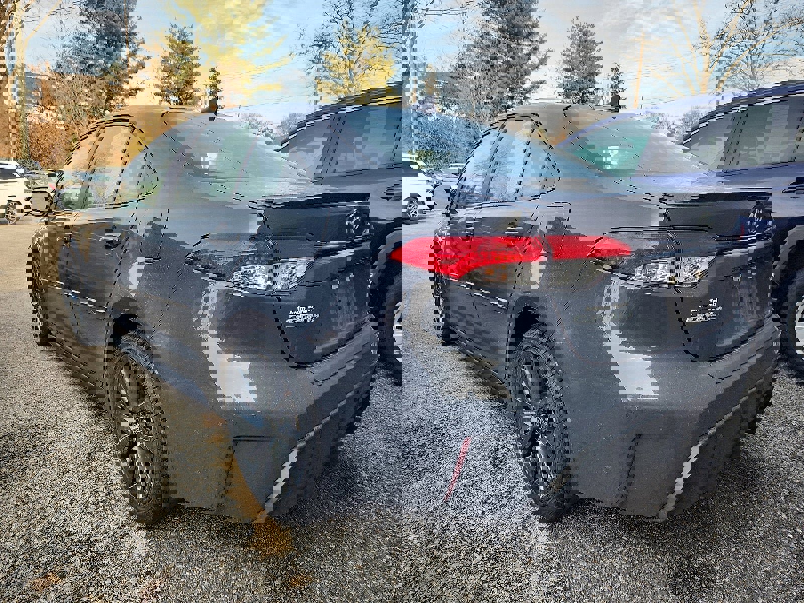 Used 2023 Toyota Corolla SE image 3