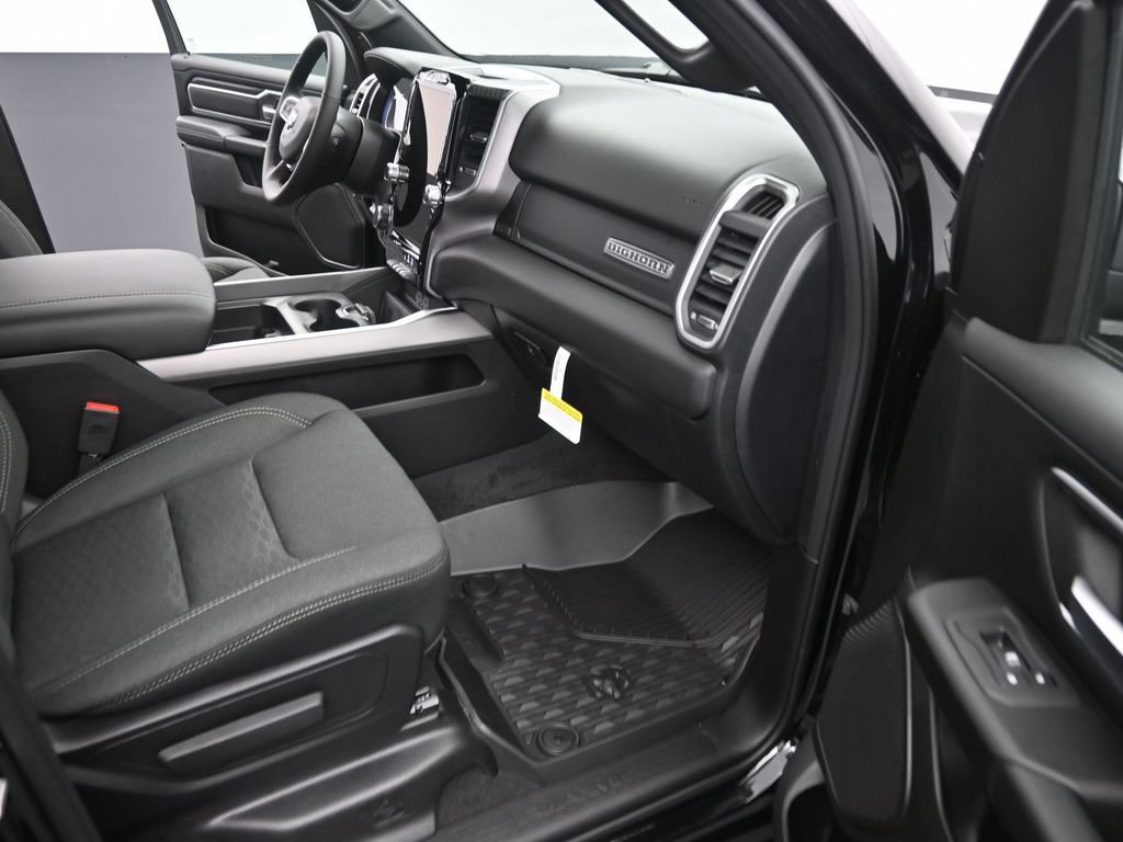 New 2026 RAM 1500 Big Horn AWD/4WD image 17