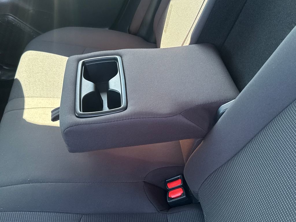 Used 2021 Toyota RAV4 LE w/ Carpet Mat Package (TMS) AWD/4WD image 35