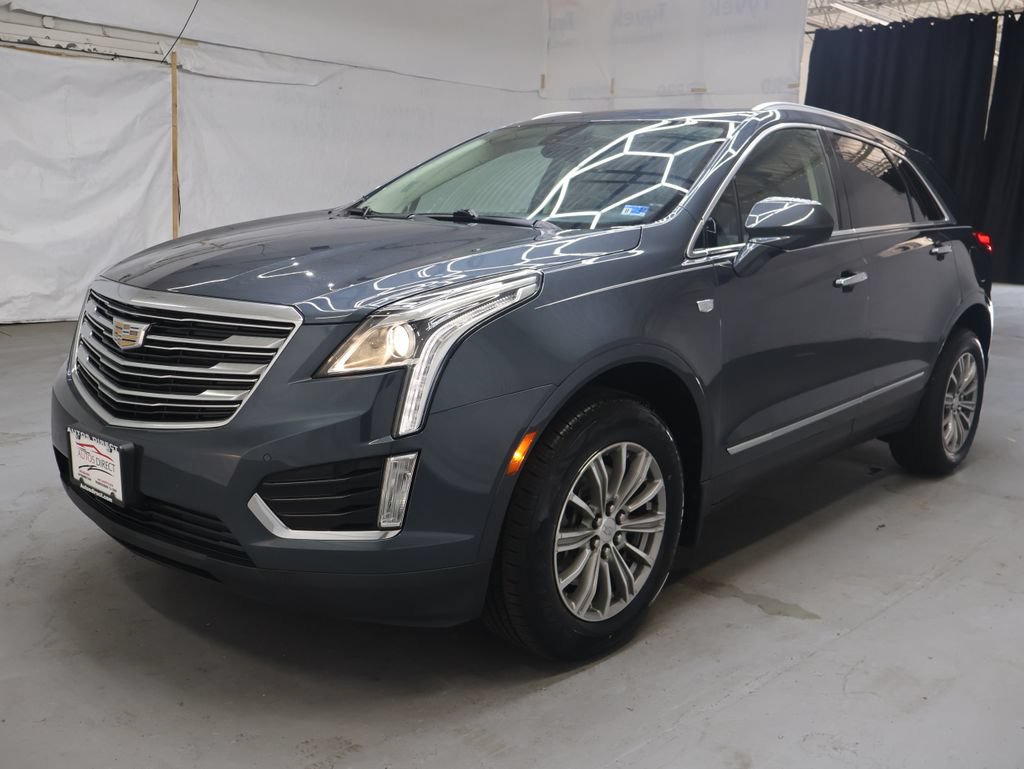 Used 2019 Cadillac XT5 Luxury FWD image 3