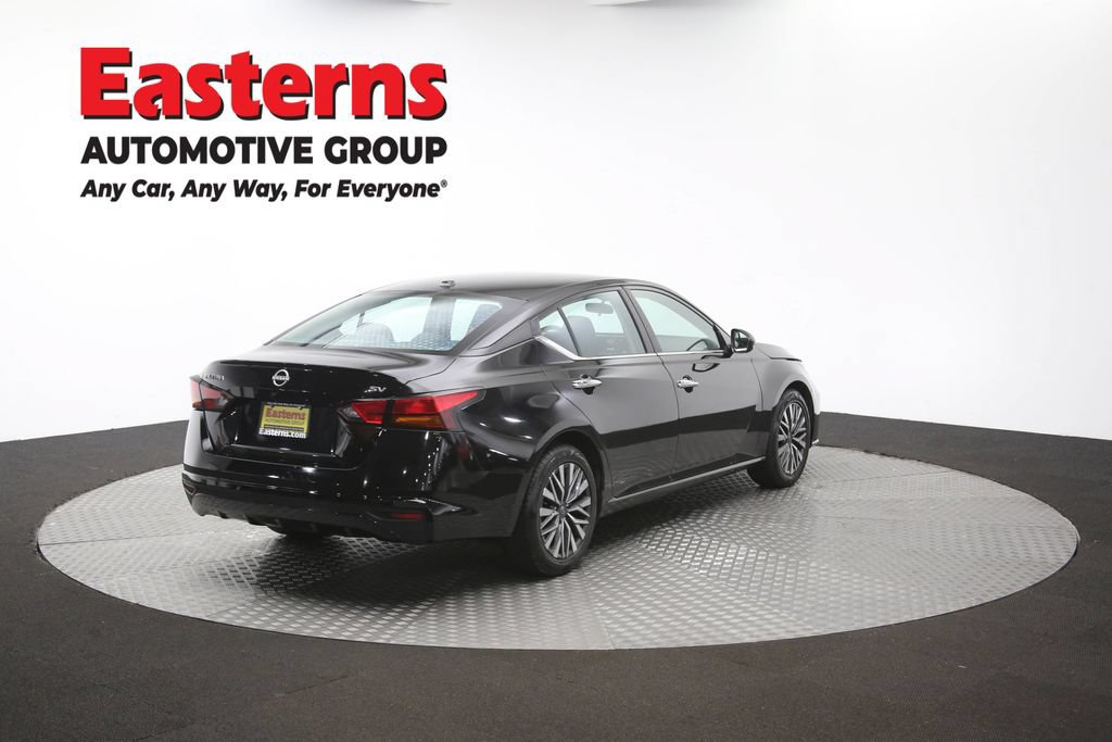 Used 2024 Nissan Altima 2.5 SV FWD image 40