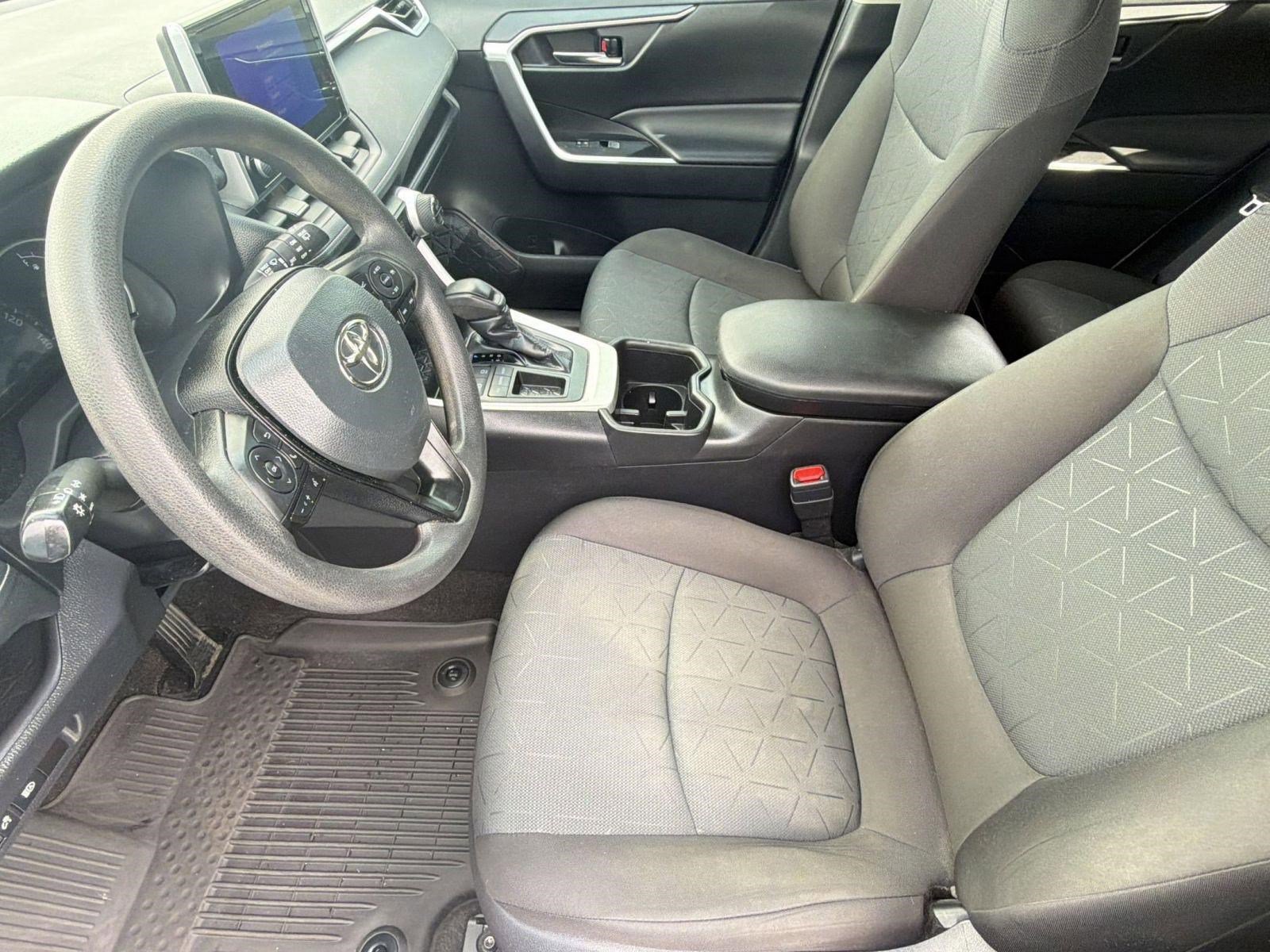 Certified 2024 Toyota RAV4 XLE FWD image 5