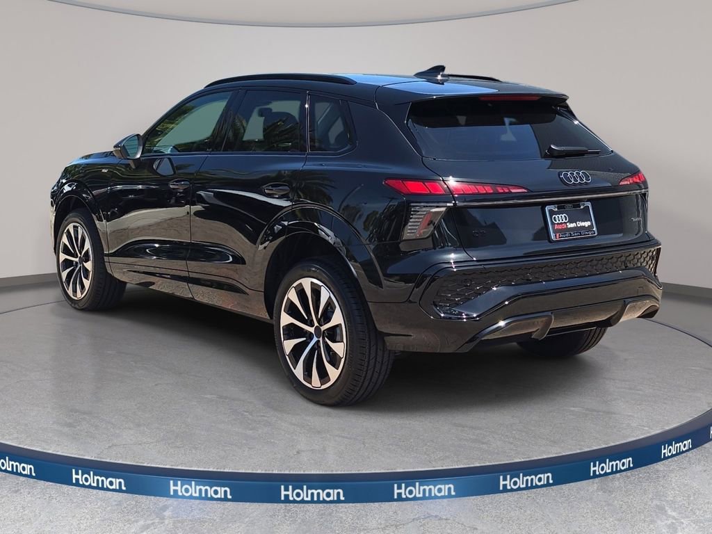 New 2026 Audi Q3 quattro 2.0T AWD/4WD image 7