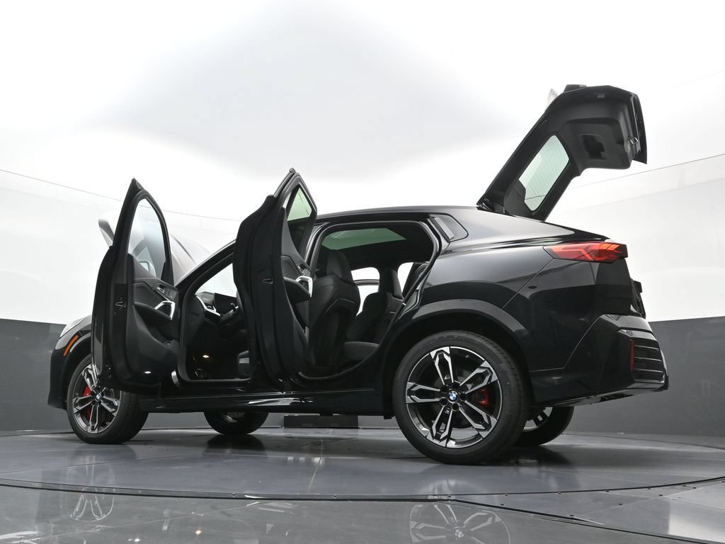 New 2026 BMW X2 xDrive28i w/ Technology Package AWD/4WD image 41