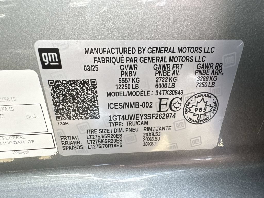 Certified 2025 GMC Sierra 3500 Denali w/ Denali Reserve Package AWD/4WD image 36