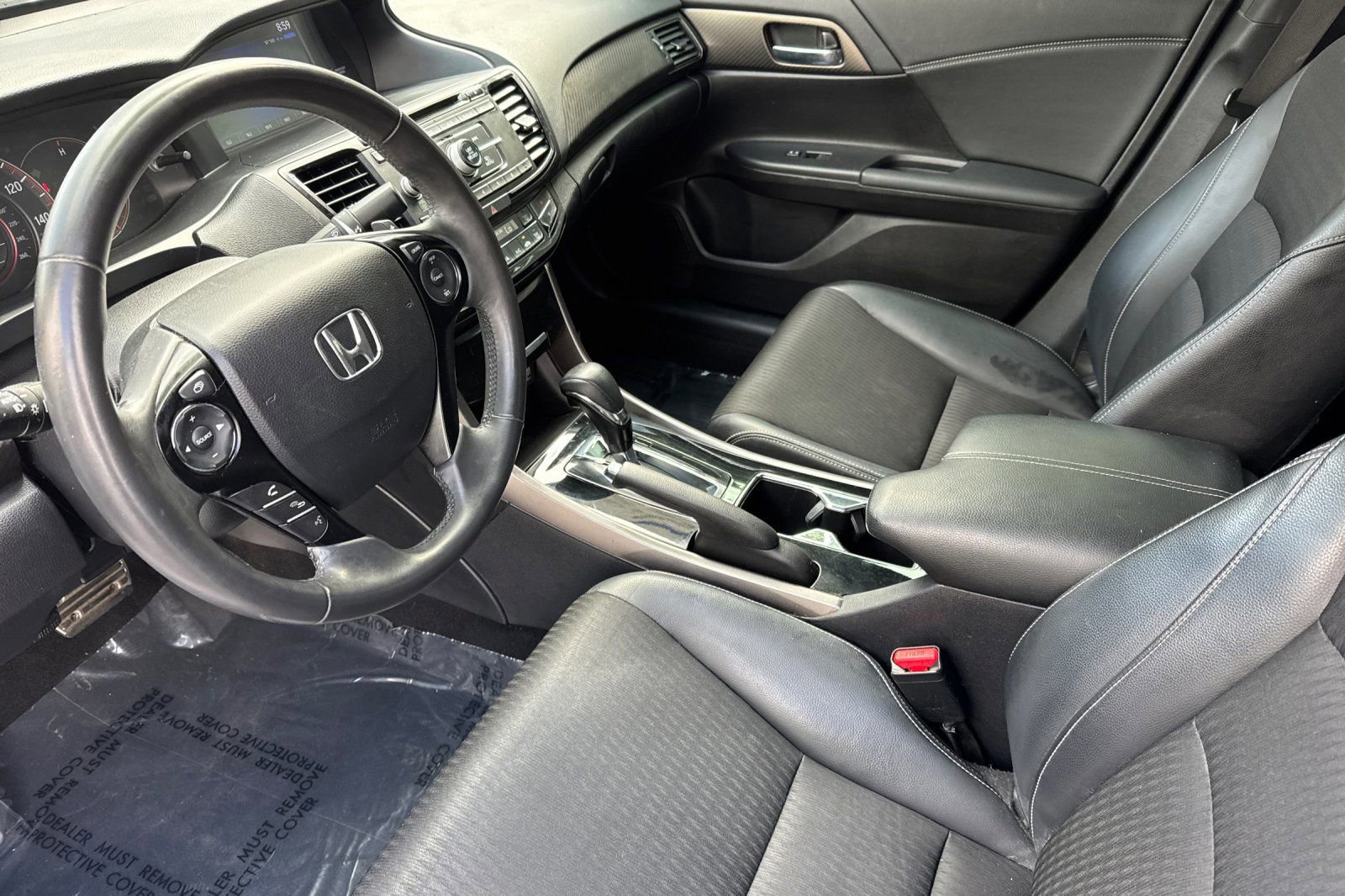 Used 2017 Honda Accord Sport image 10