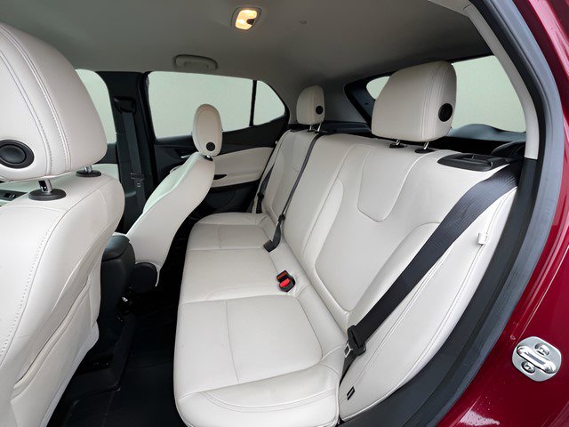 Certified 2024 Buick Encore GX Sport Touring w/ Advanced Technology Package image 29