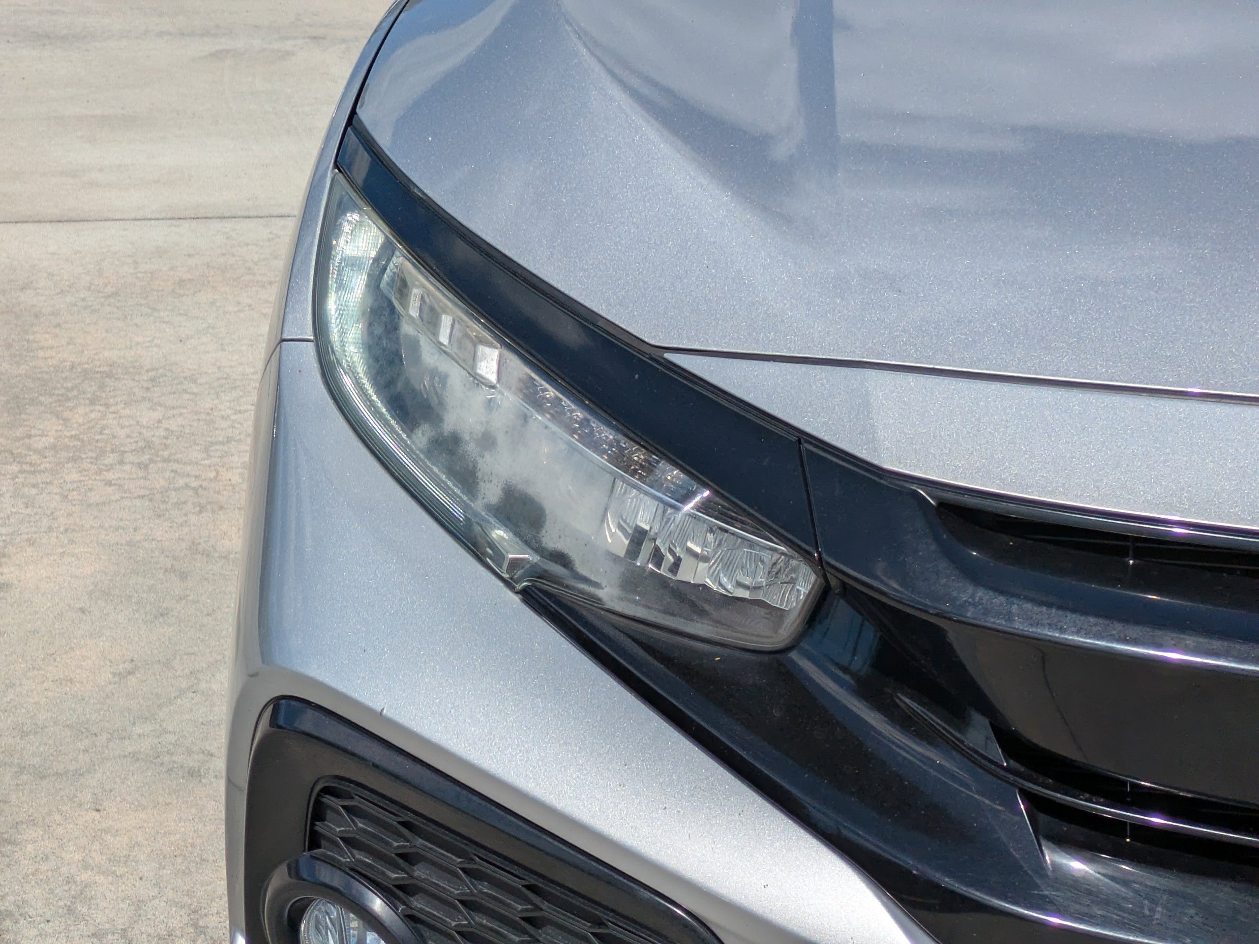 Used 2018 Honda Civic Sport Touring image 7