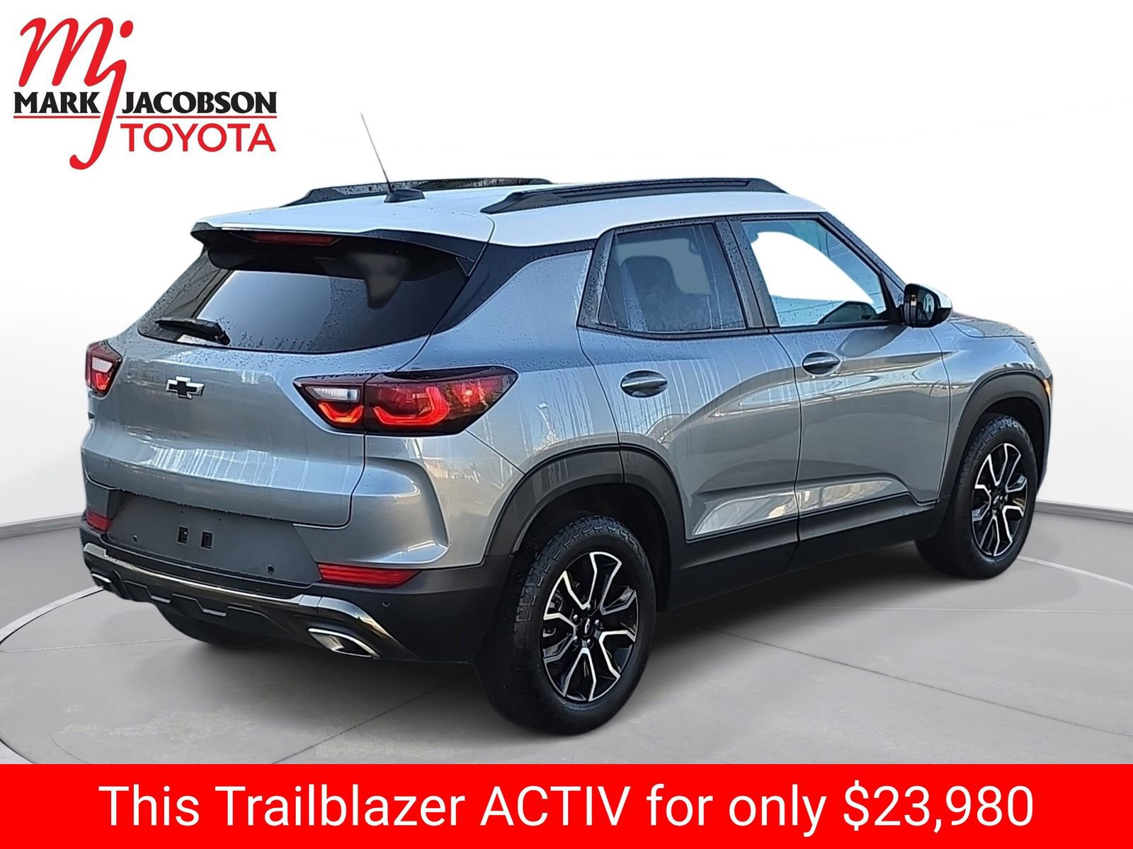 Used 2024 Chevrolet TrailBlazer ACTIV w/ Driver Confidence Package image 9