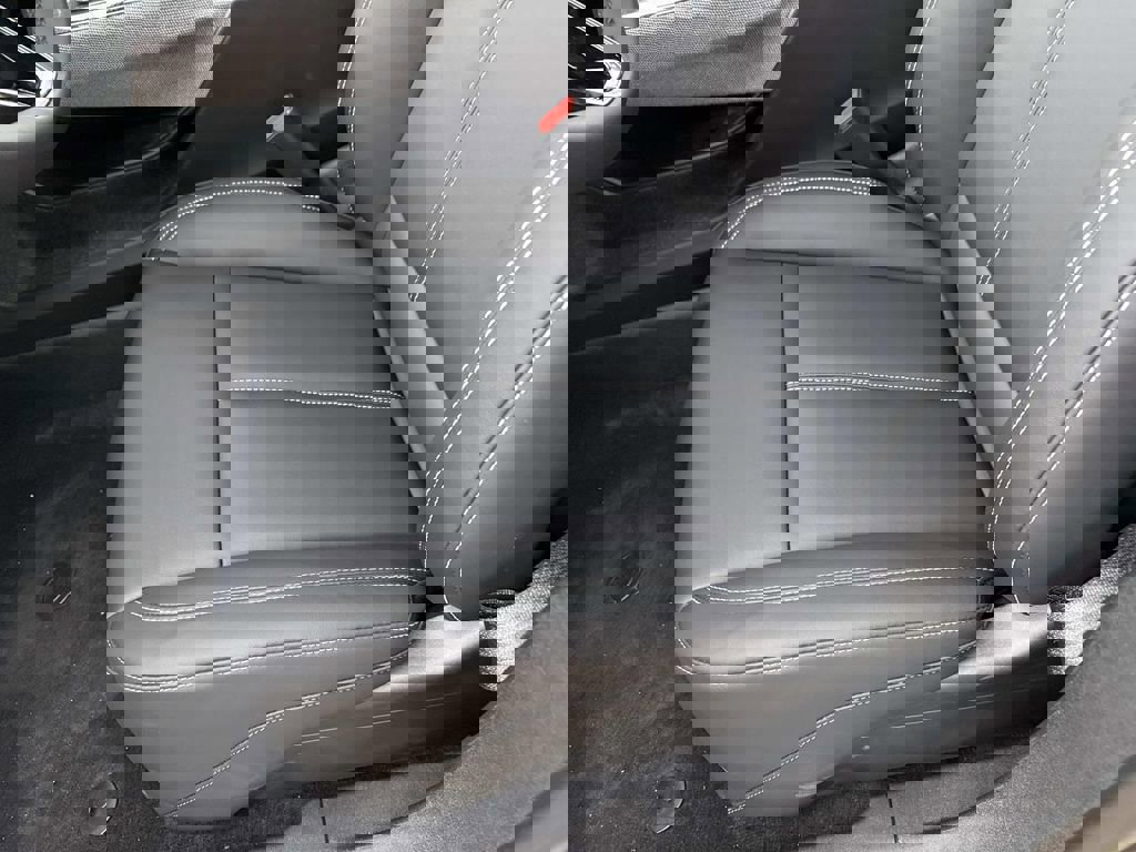 New 2026 Cadillac Optiq Sport 1 image 15