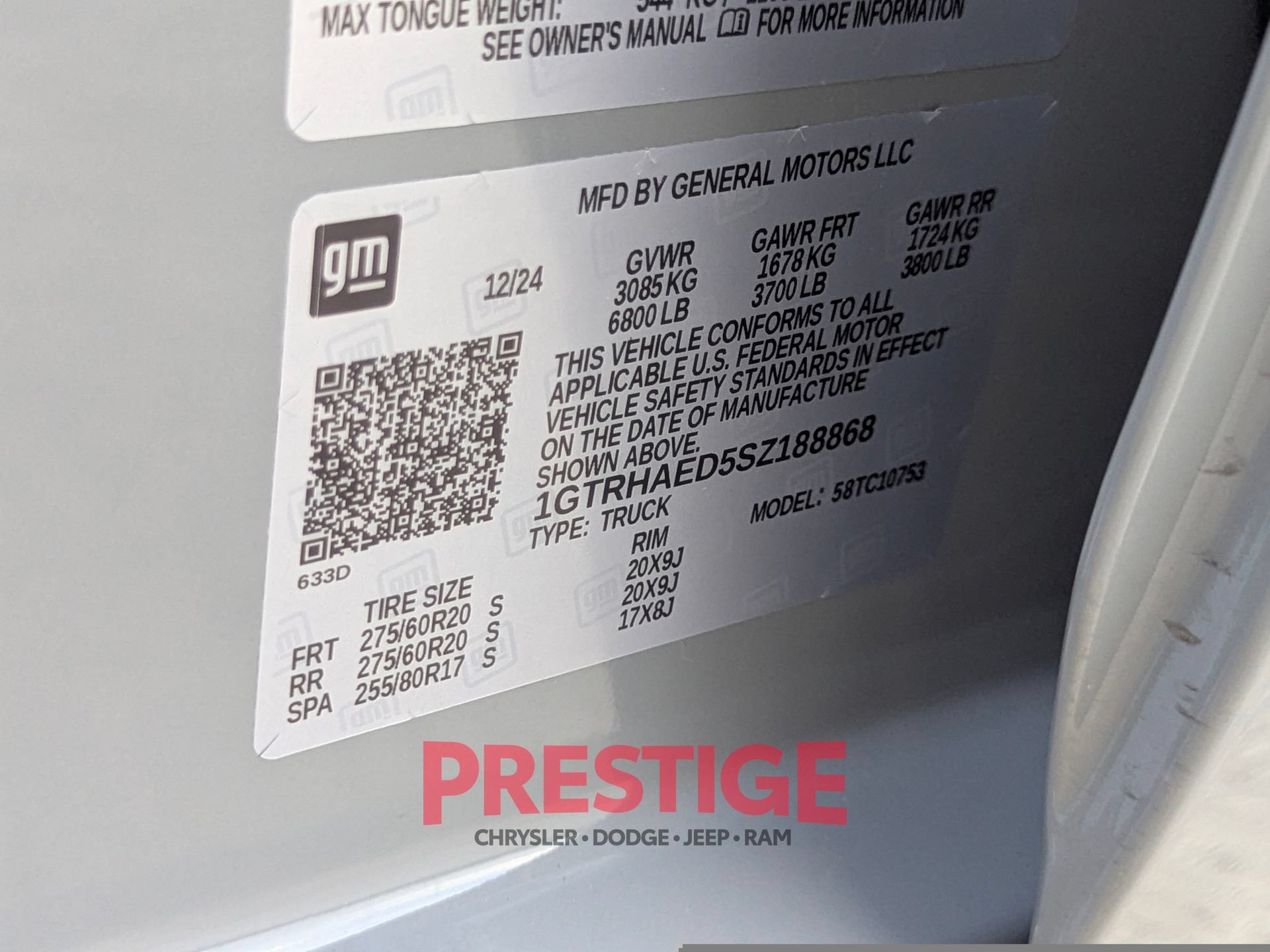 Used 2025 GMC Sierra 1500 Pro w/ Graphite Edition RWD image 31