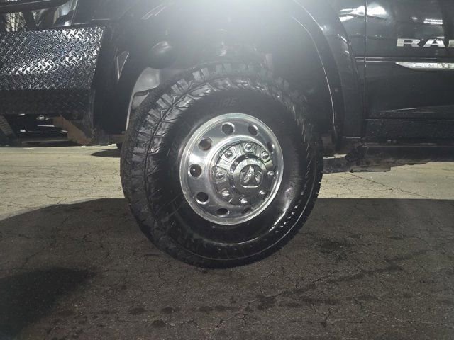 Used 2021 RAM 3500 Limited image 32