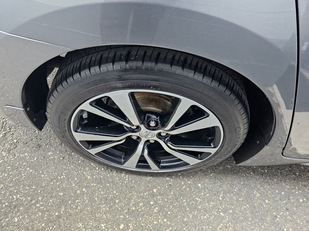 Used 2018 Nissan Maxima 3.5 SL image 9