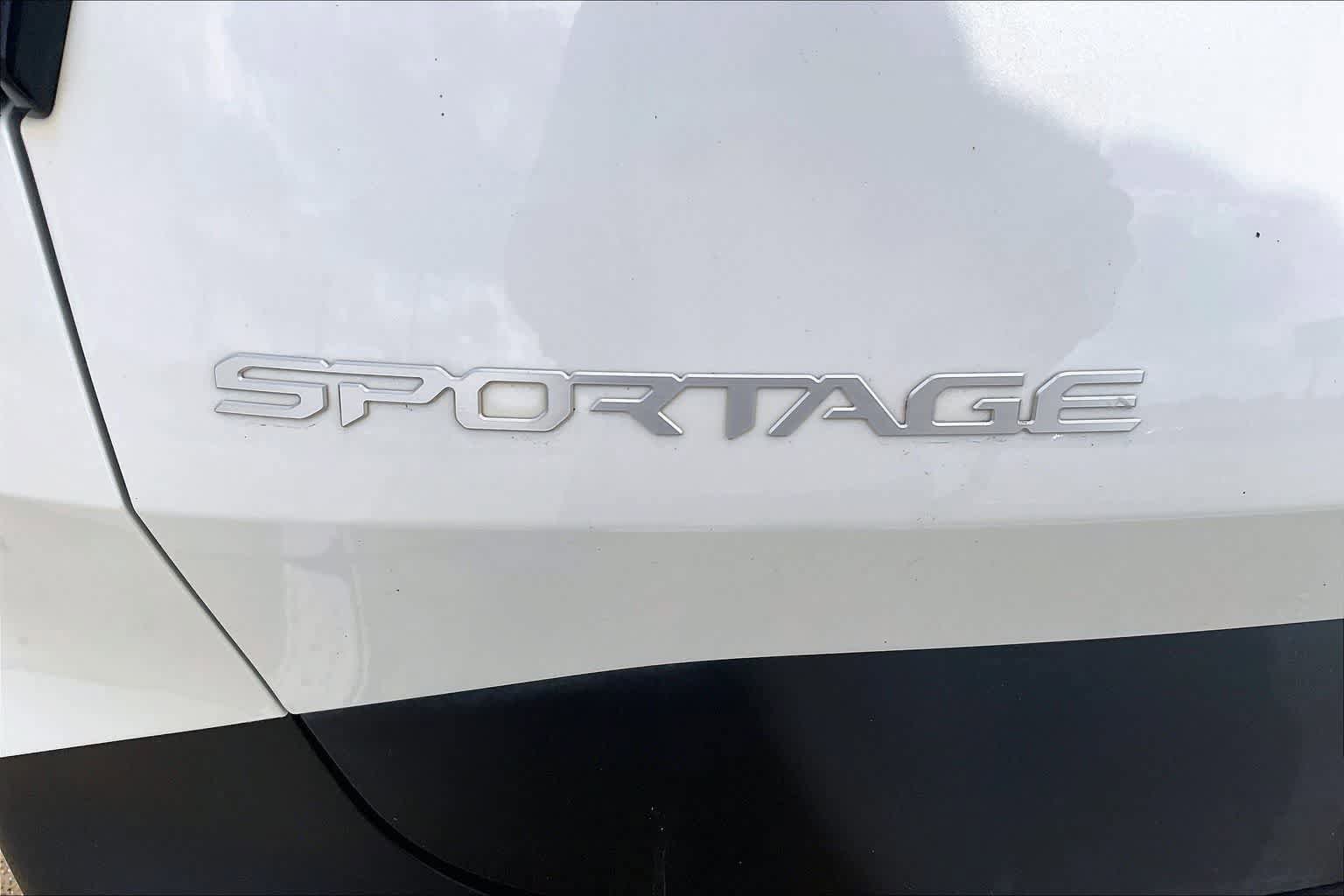 Certified 2023 Kia Sportage LX FWD image 7