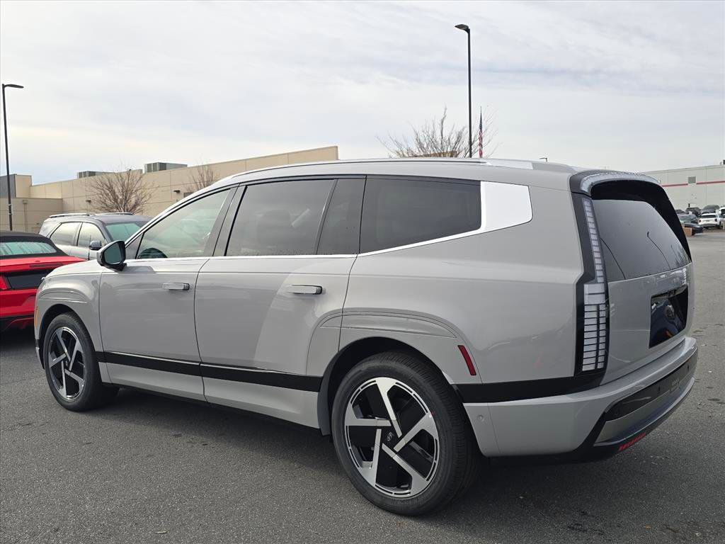 New 2026 Hyundai Ioniq 9 Calligraphy image 5