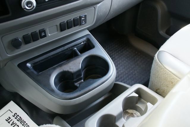 Used 2018 Nissan NV 2500 S image 16