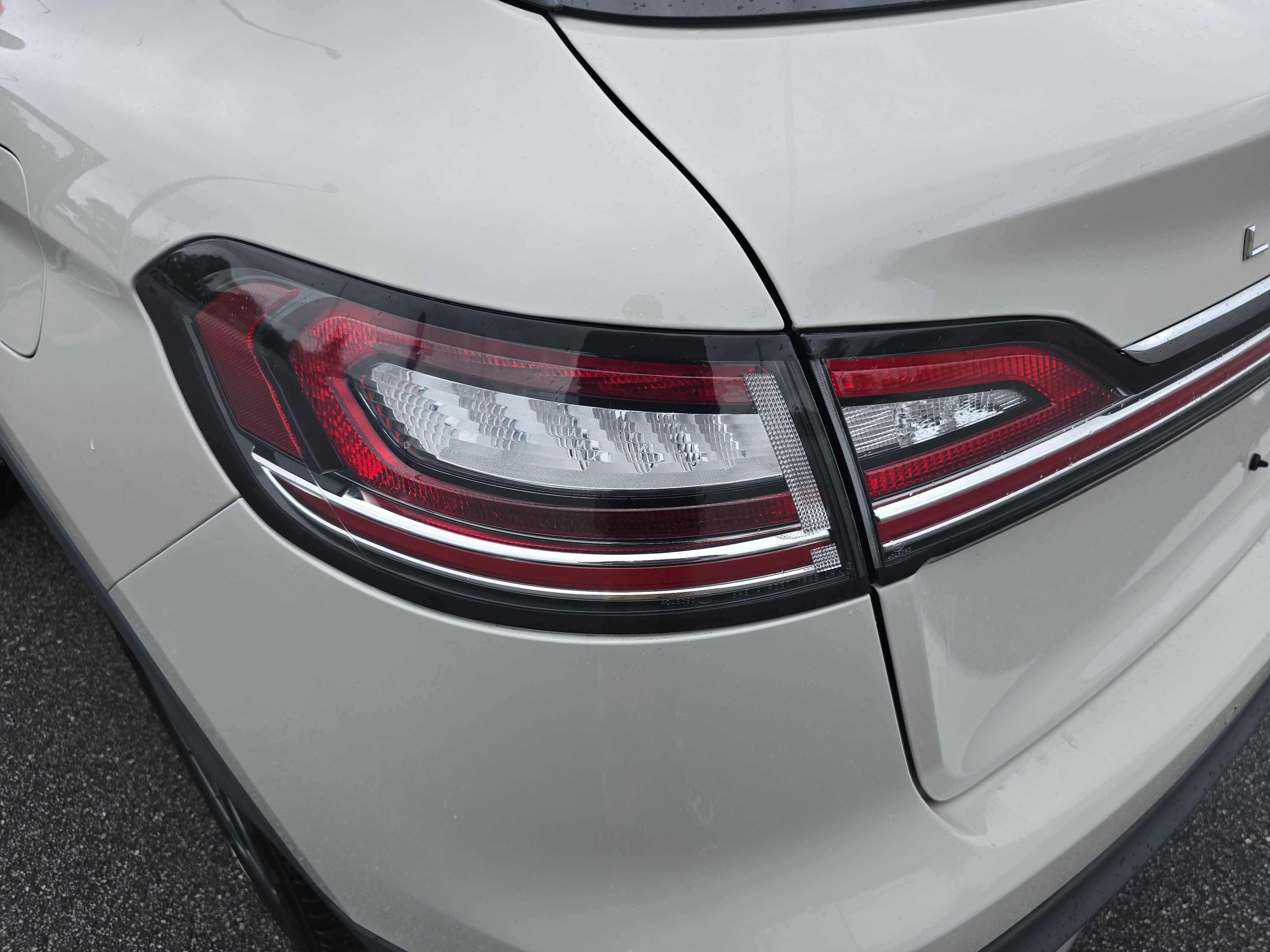 Certified 2023 Lincoln Nautilus Reserve AWD/4WD image 34