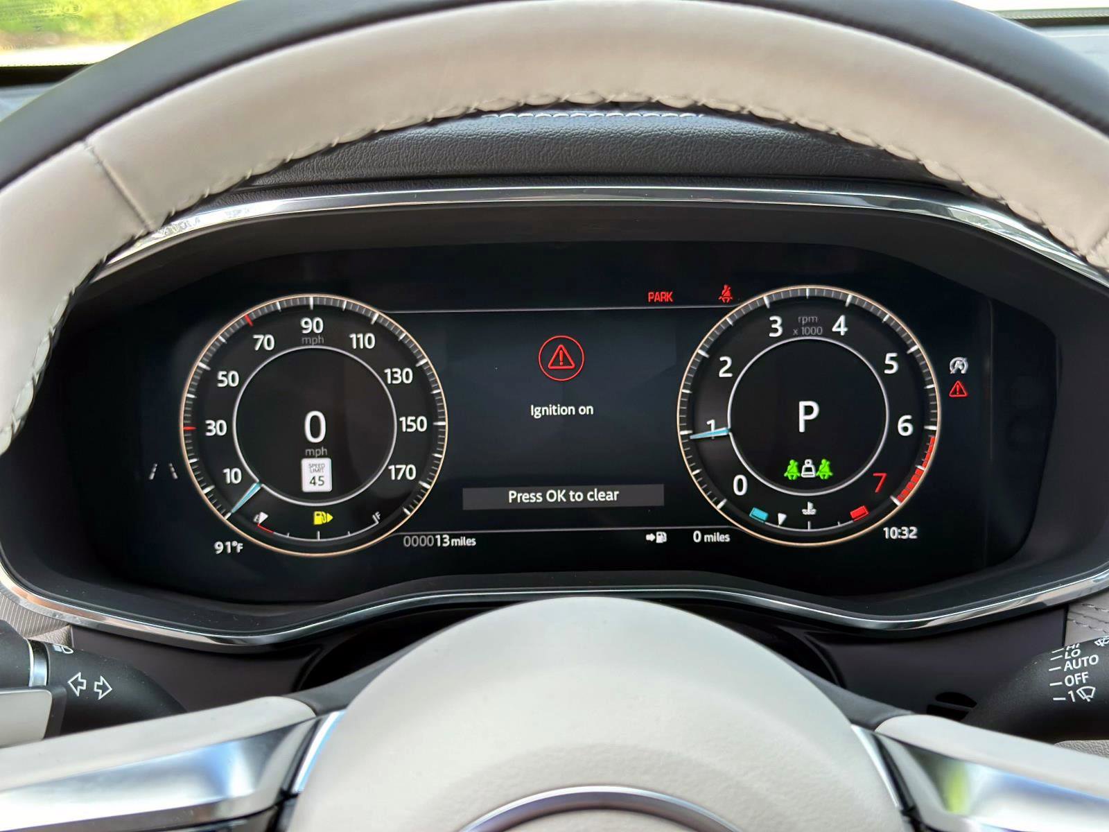 New 2026 Jaguar F-PACE R-Dynamic S image 21