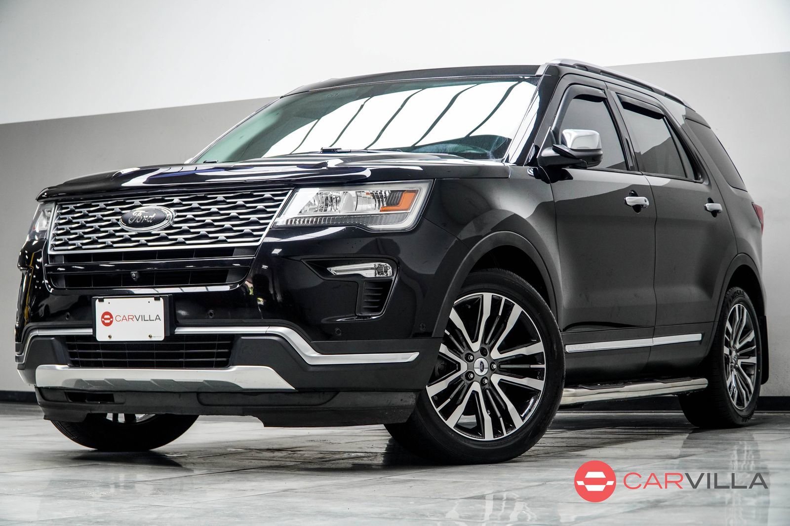 Used 2018 Ford Explorer Platinum AWD/4WD image 1