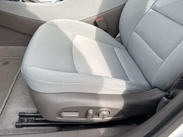 Used 2020 Chevrolet Malibu LT image 22